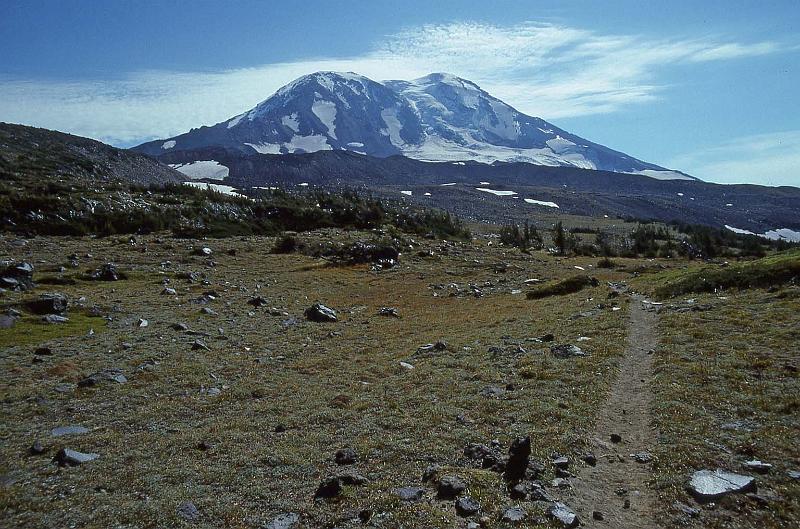 1995-09 Mt Adams N Rdg with Julie Mellor 04.jpg
